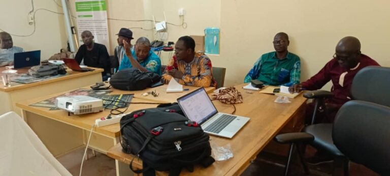 Dédougou : les citoyens s&rsquo;outillent pour mieux veiller sur le budget communal